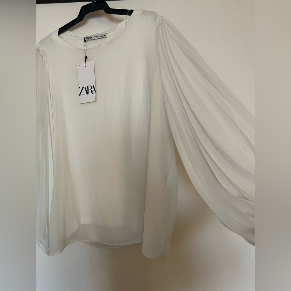 Zara sheer pleated sleeves blouse - Picture 3 of 5
